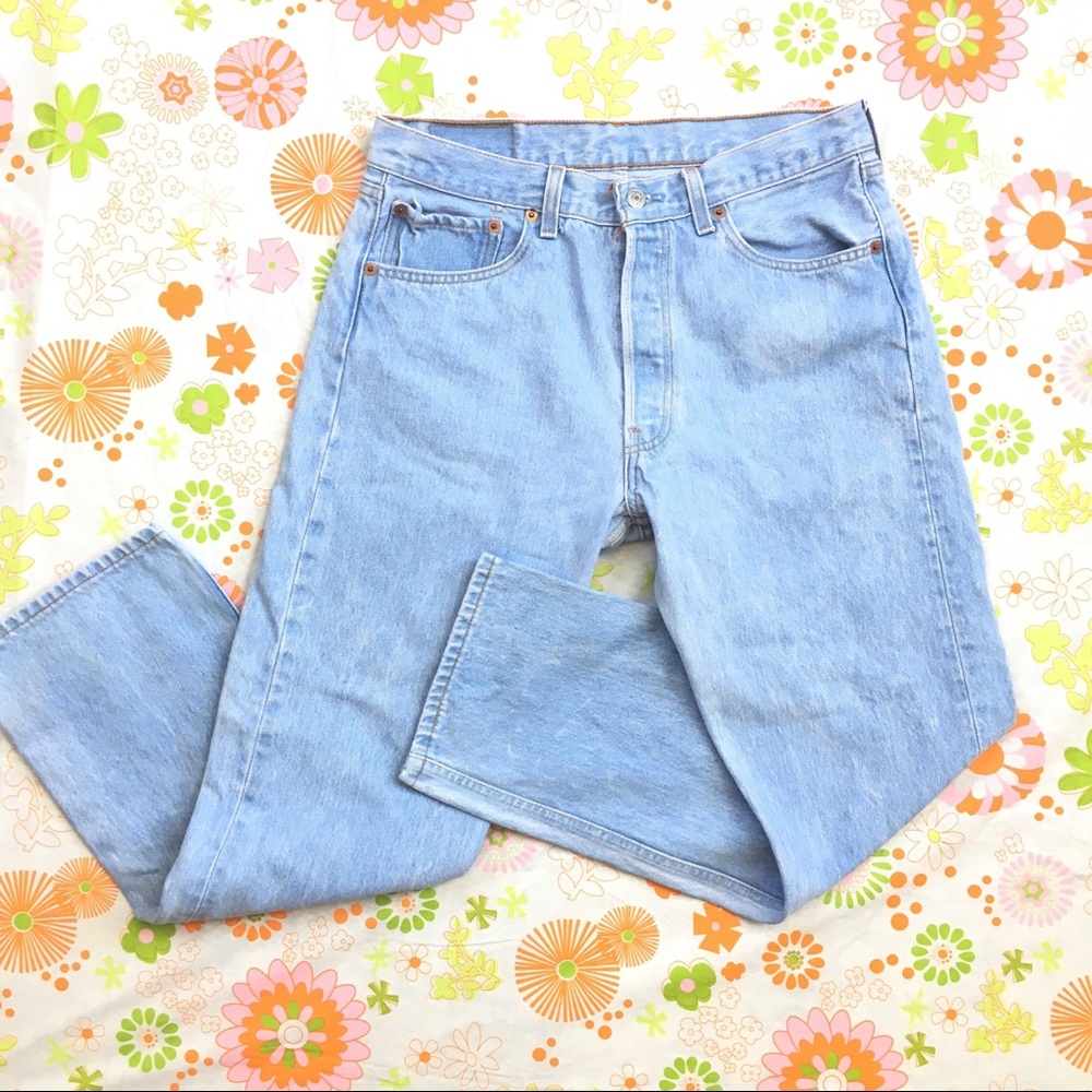 [VTG] Lightwash 501xx Levi’s Jeans